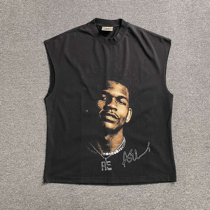 Saint Vest