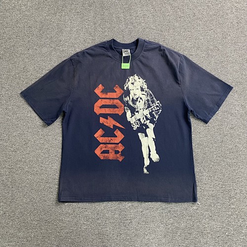 Saint T-shirt
