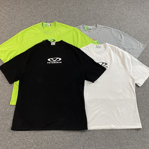 Vetements T-shirt
