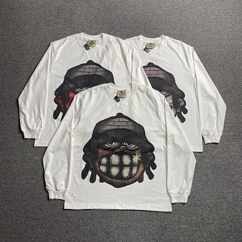 Saint T-shirt