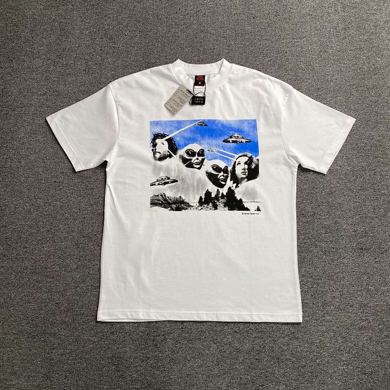 Saint T-shirt