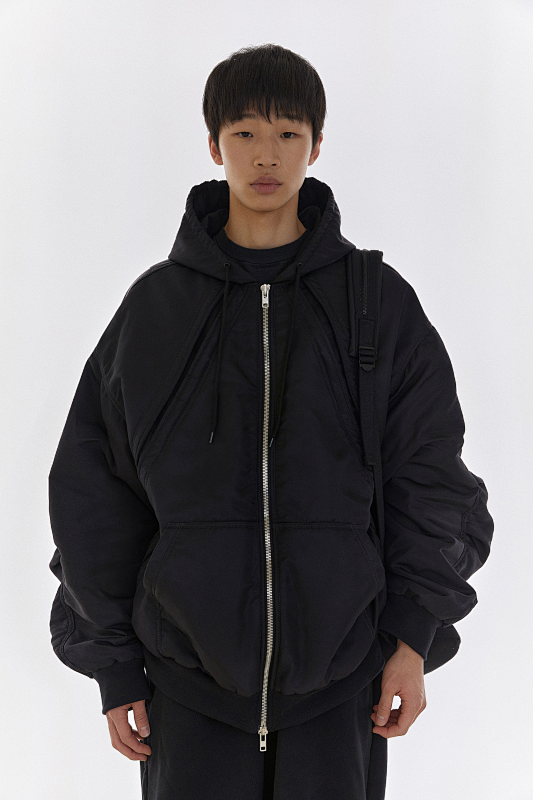 Far.archive Jacket