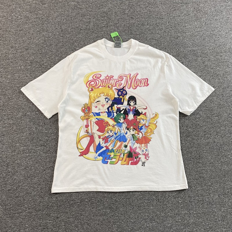 Saint T-shirt