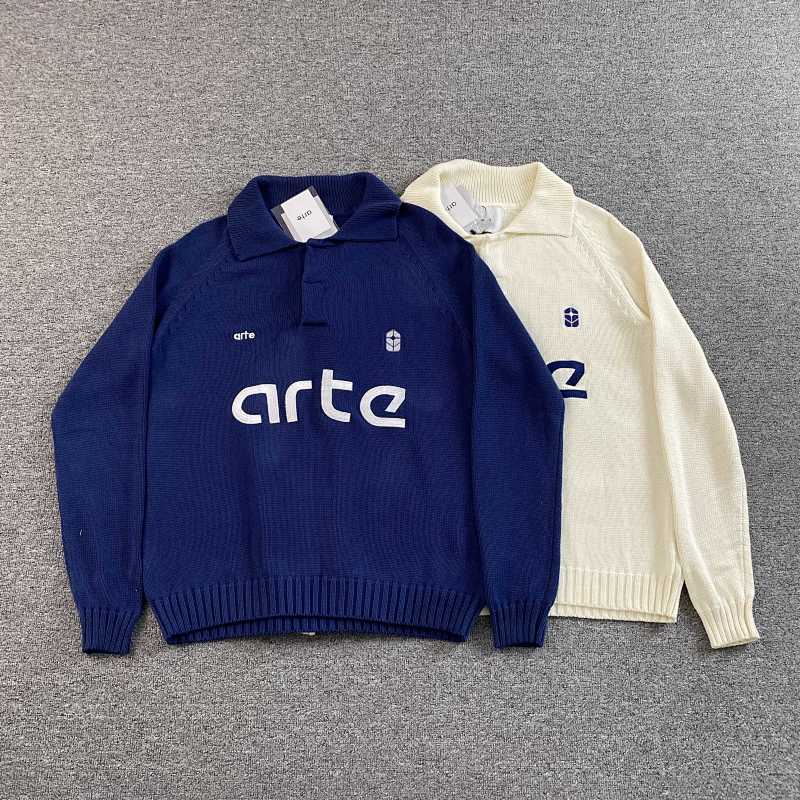 Art Arte Blur Embroidery Sweater