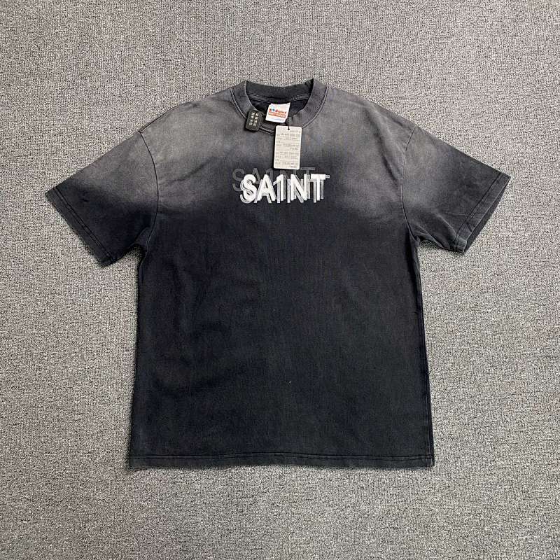Saint T-shirt