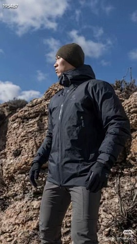 Kailas Jacket