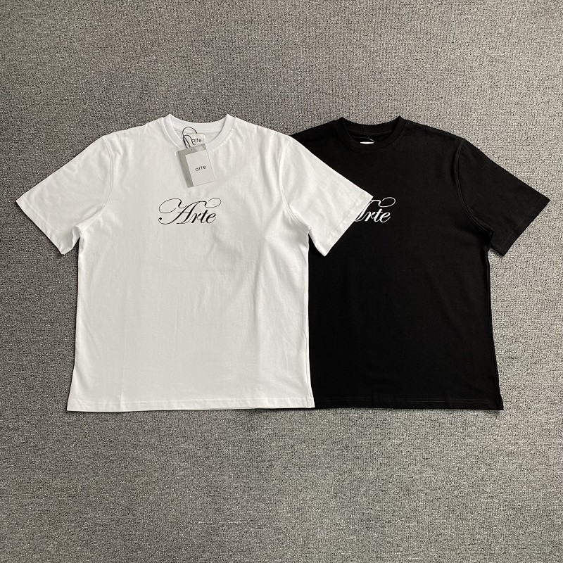 Art Arte Blur Embroidery T-shirt