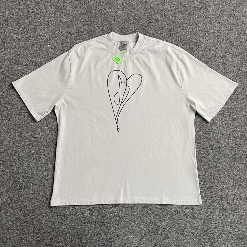 Saint T-shirt