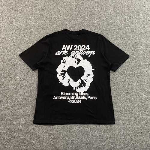 Art Arte Blur Embroidery T-shirt