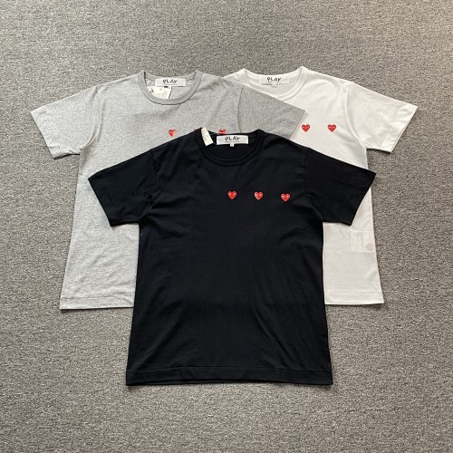 Play T-shirt