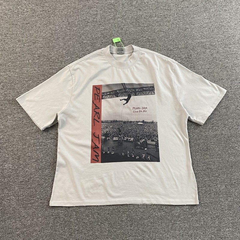 Saint T-shirt