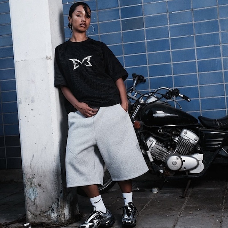 Mertra T-shirt