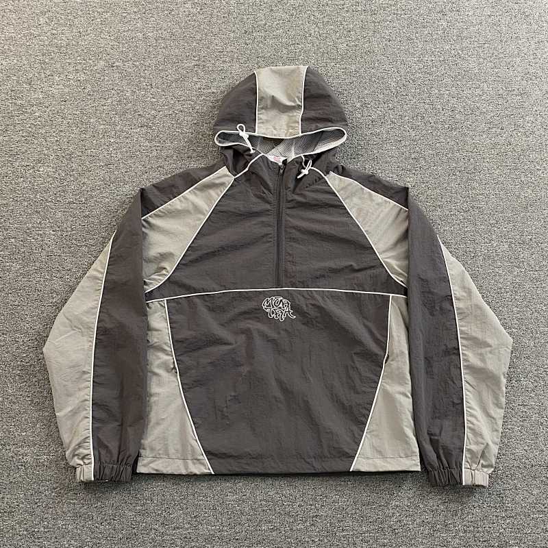 Mertra Jacket