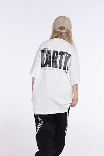 Far.archive Earth T-shirt