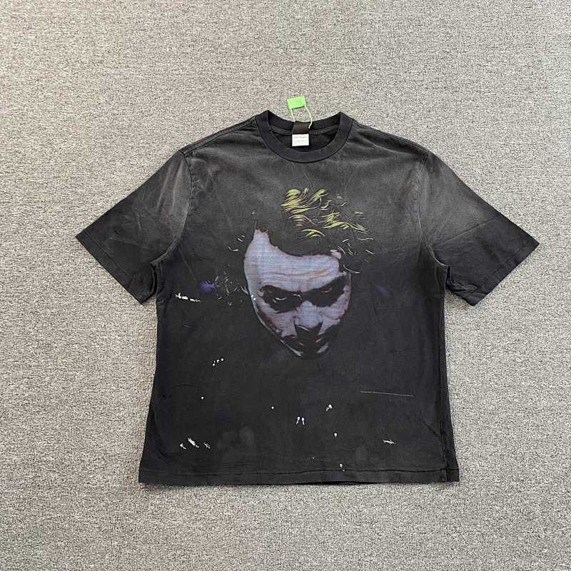Saint T-shirt
