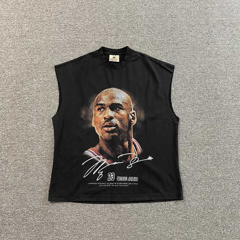 Saint Vest
