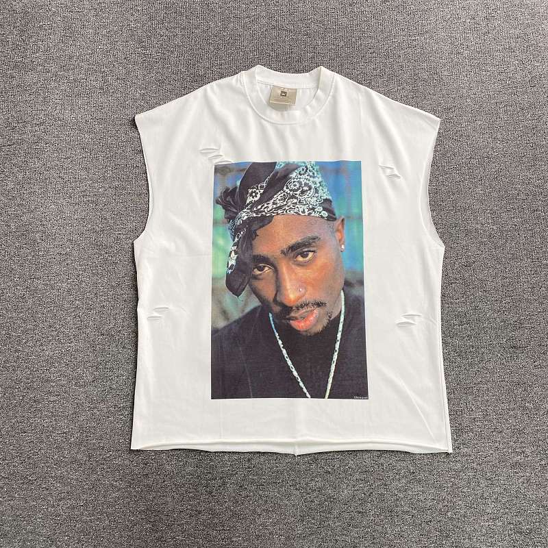 Saint Vest