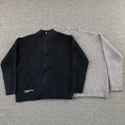 Far.archive Sweater