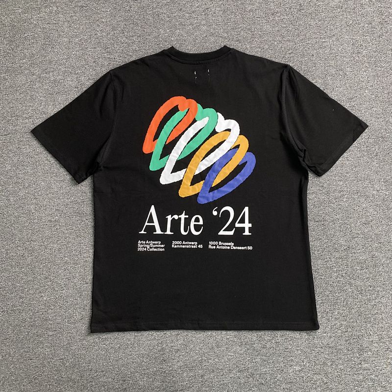 Art Arte Blur Embroidery T-shirt