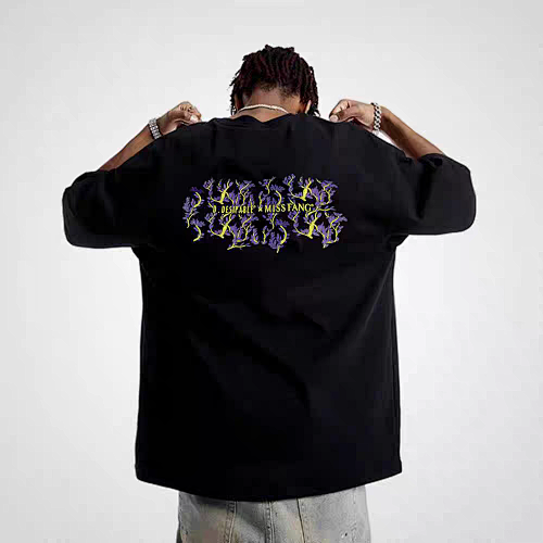 D.desirable T-shirt