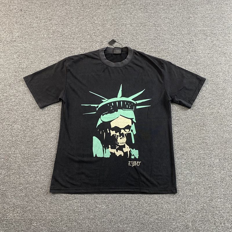 Saint T-shirt