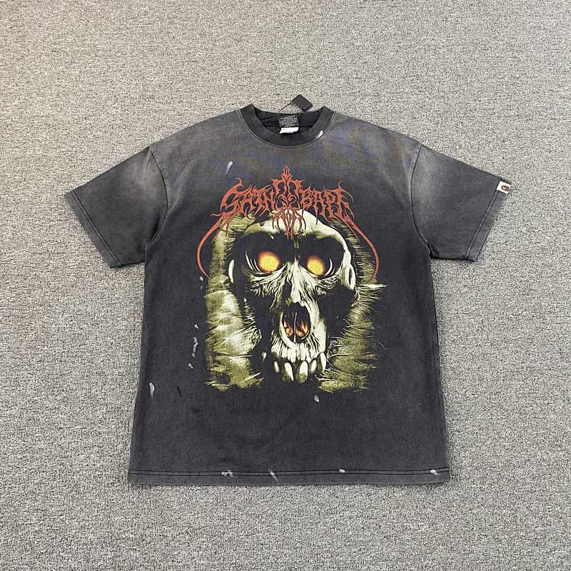 Saint T-shirt