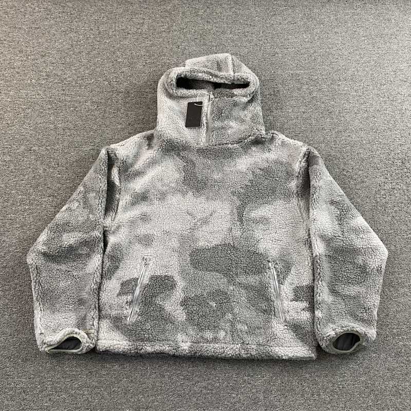 Mertra Jacket