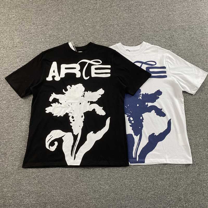 Art Arte Blur Embroidery T-shirt
