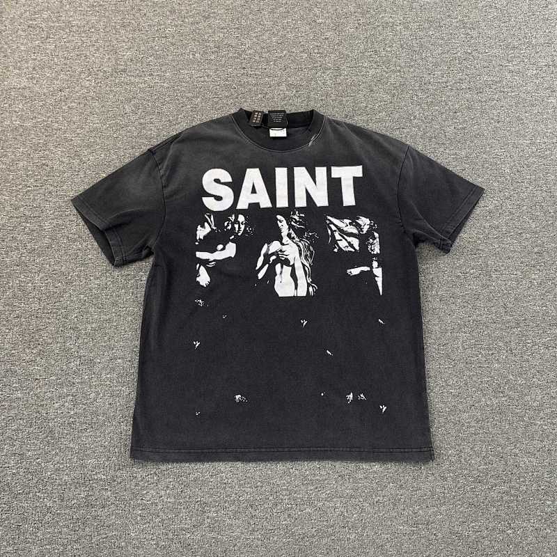 Saint T-shirt