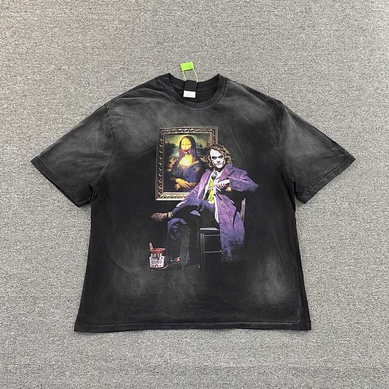 Saint T-shirt