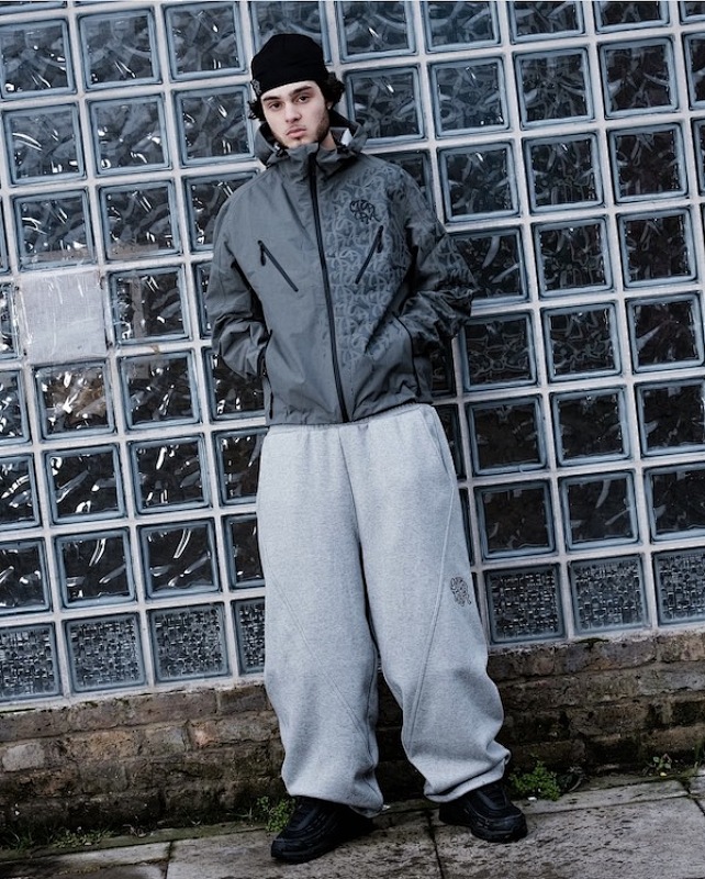 Mertra Pants