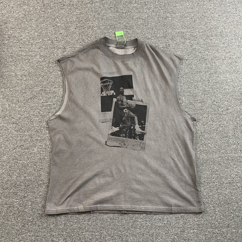 Saint Vest