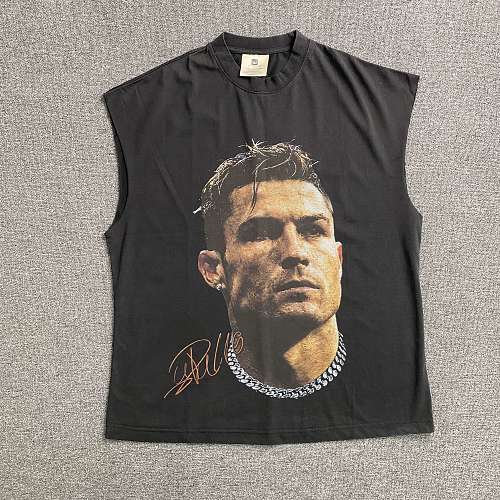 Saint Vest