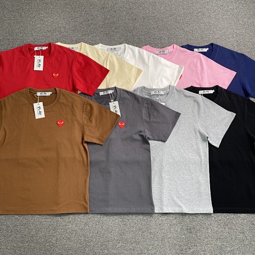 Play T-shirt
