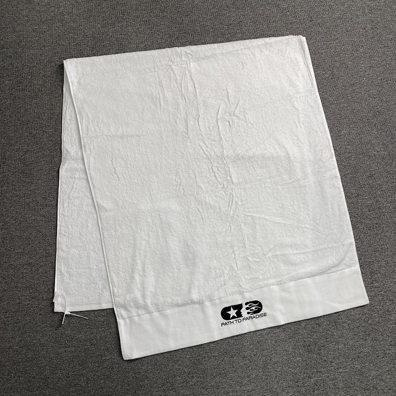 Hellstar Stuidos Bath Towel