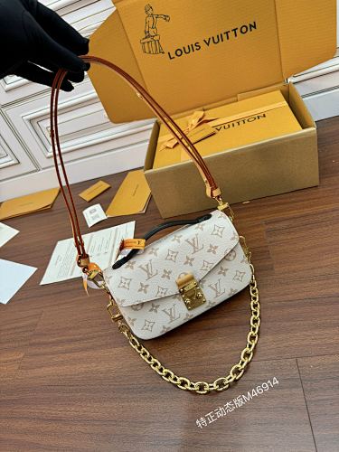 Louis Vuitton bag