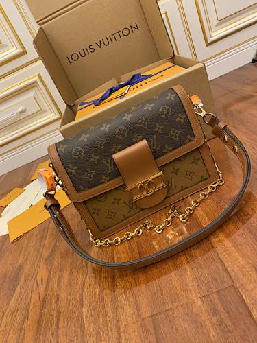 Louis Vuitton bag