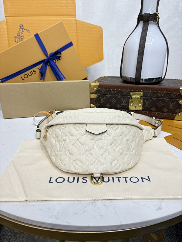 Louis Vuitton Bumbag Monogram