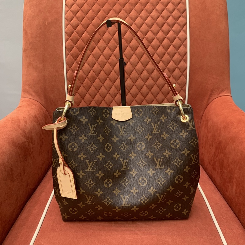 Louis Vuitton shoulder bag