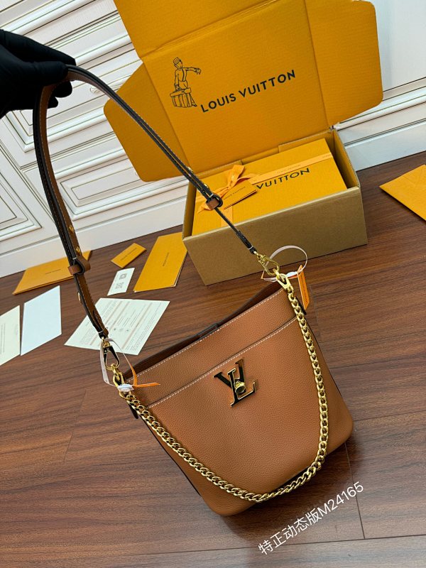 Louis Vuitton bag