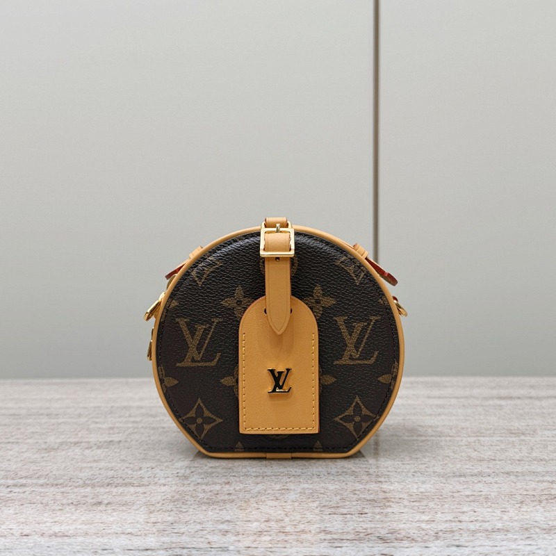 Louis Vuitton Chapeau 13x12x6.5cm
