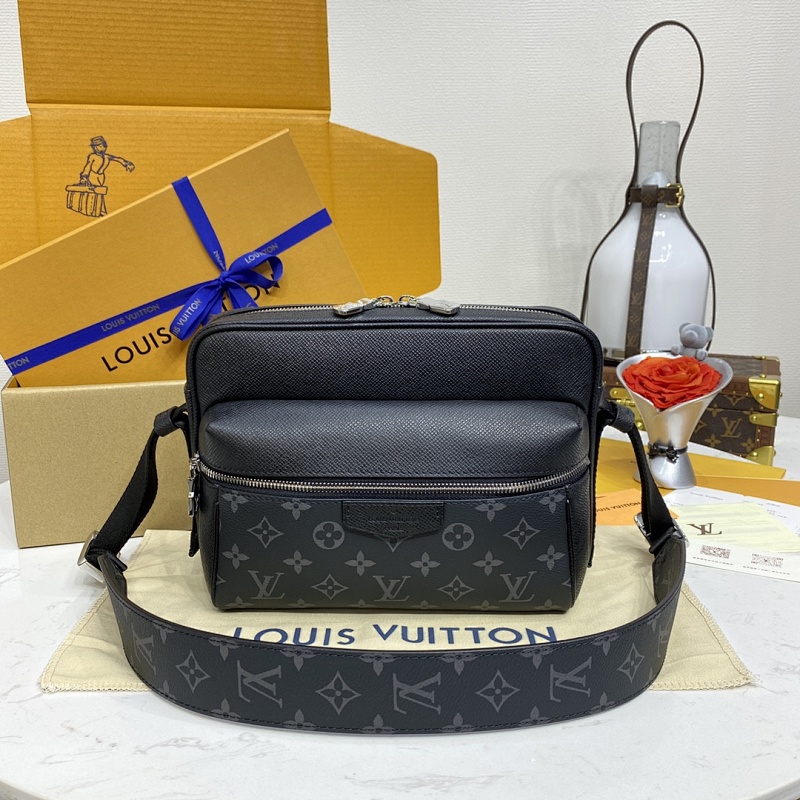 Louis Vuitton LU Outdoor