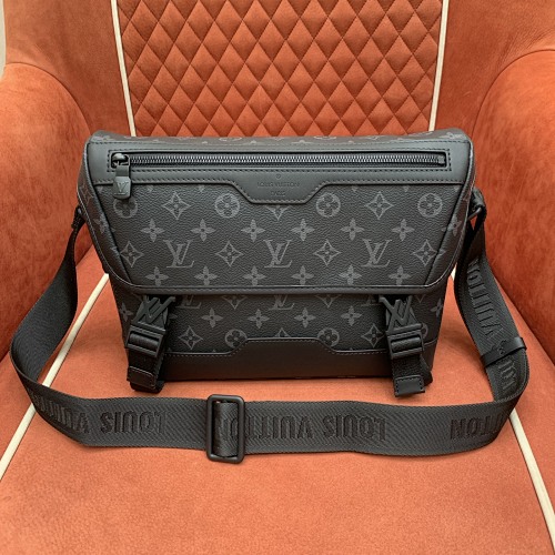 Louis Vuitton messenger bag