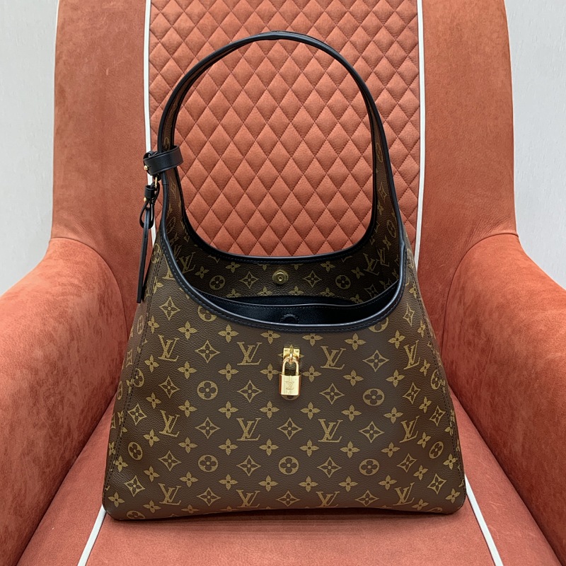 Louis Vuitton shoulder bag