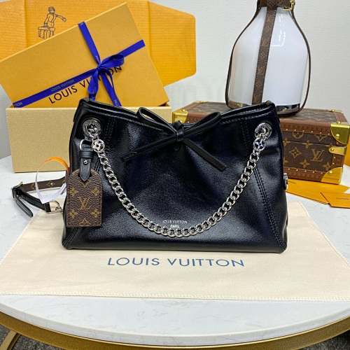 Louis Vuitton Carryall BB