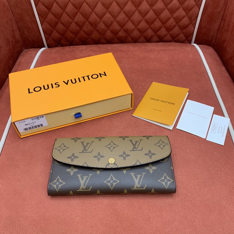 Louis Vuitton clutch