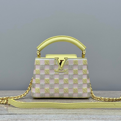 Louis Vuitton Capucines BB 21x14x8CM
