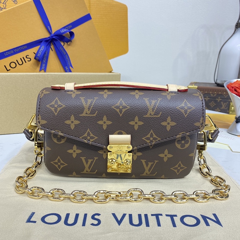 Louis Vuitton Pochette Métis