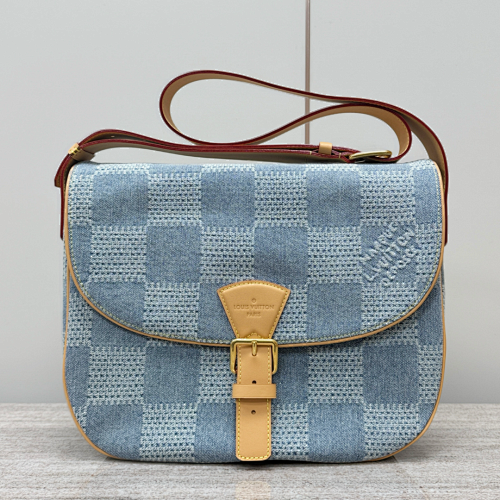 Messenger bag from Mrcanvas