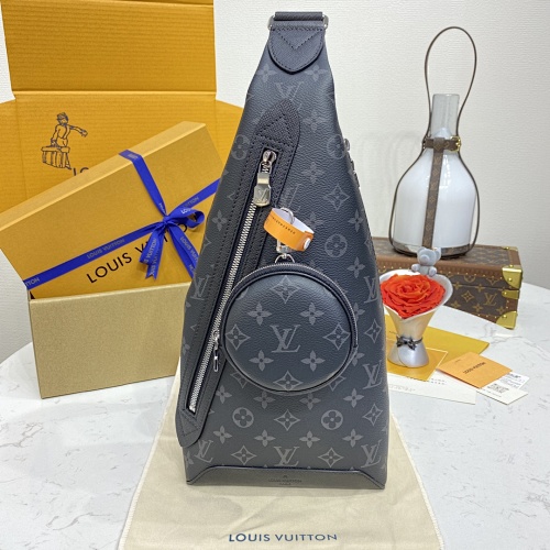 Louis Vuitton Duo Monogram Taïga